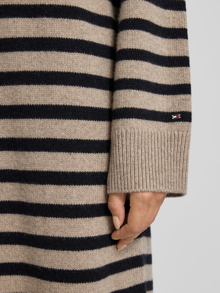 Tommy Hilfiger Sukienka casulowa o prostym kroju z mieszanki wełny i kaszmiru Beżowy 3
