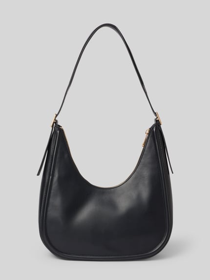 Productfoto, zwarte Henkeltas met labeldetail van CK Calvin Klein, dames, glad oppervlak, afgeronde vormen, goudkleurige rits