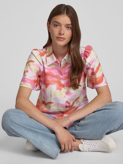 YAS Bluzka koszulowa o kroju regular fit z rękawem o dł. 1/2 model ‘AROLA’ Mocnoróżowy 3
