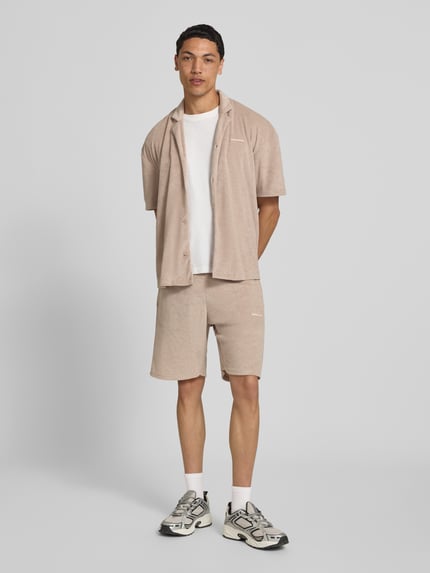 PEGADOR Shorts mit Logo-Stitching Modell 'Nelas' Taupe 1