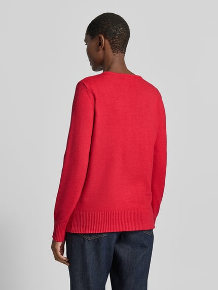 Frauenmodel trägt Regular Fit Sweatshirt aus Viskose-Anteil von Christian Berg Woman in Rot mit gerippten Abschlüssen, Rückenansicht, Ganzkörperansicht Rückansicht.