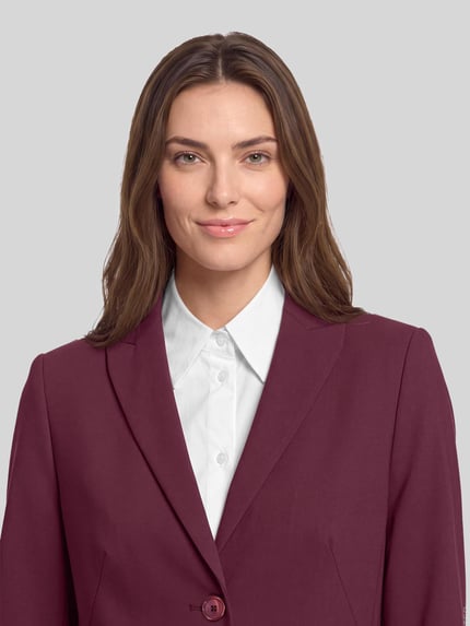 Betty Barclay Regular Fit Kurzblazer mit aufgesetzten Taschen Bordeaux 3