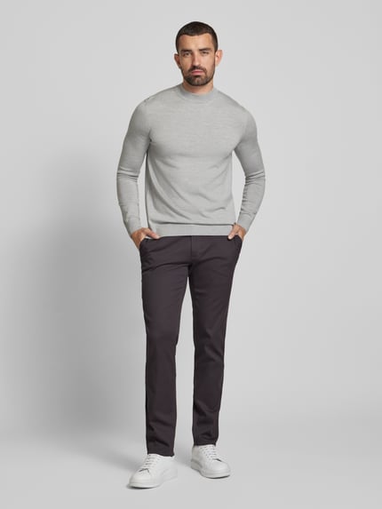 Brax Chinosy o kroju slim fit z wpuszczanymi kieszeniami w stylu francuskim model ‘Fabio’ Antracytowy 1