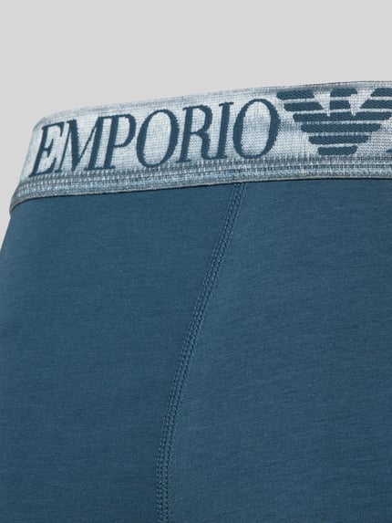 Produktfoto, Slim Fit Trunks mit Logo-Stitching im 3er-Pack von Emporio Armani in Blau mit Elastischer-Logo-Bund aus Baumwoll-Mix.