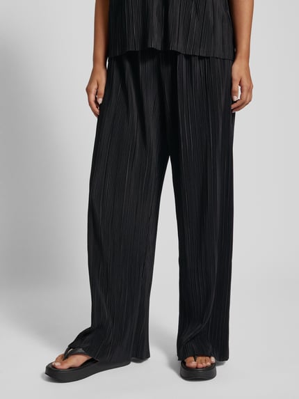ONLY Hose mit Plisseefalten Modell 'RAVENNA' Black 4