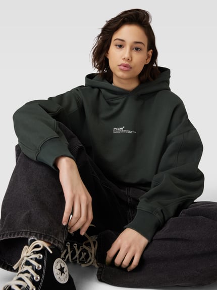 PEGADOR Oversized hoodie met kangoeroezak, model 'NAVISK' Olijfgroen - 3