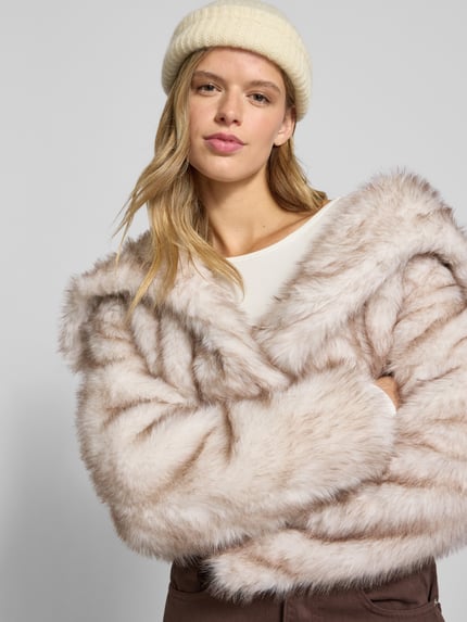 ONLY Relaxed fit jack van imitatiebont met haakjessluiting, model 'DAWN LIFE' Ecru - 3