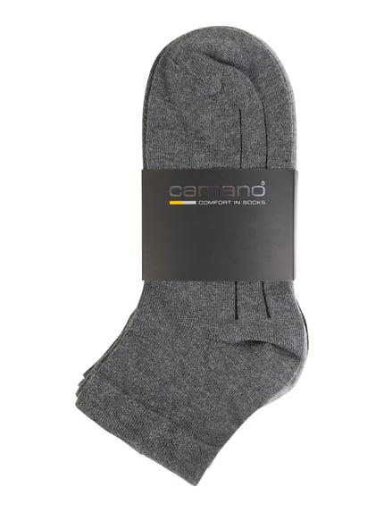 Produktfoto, Socken mit Label-Print im 7er-Pack von camano aus Baumwoll-Mix mit Stretch-Anteil, gerippter Abschluss, körpernaher Schnitt, graue Textur