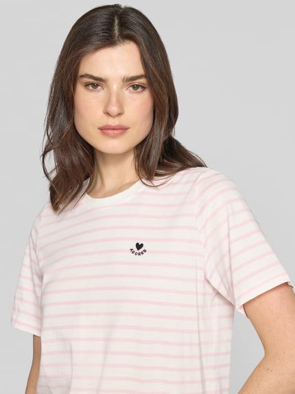 Vrouwenmodel draagt Regular Fit T-shirt uit puur katoen van s.Oliver RED LABEL, look: effen, streepmotief, korte mouw, jersey, ronde hals, applicatie met stitching, Nahaufnahme Oberkörper