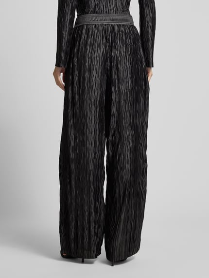 mbyM Wide leg stoffen broek met structuurmotief, model 'Asaka' Zwart - 5