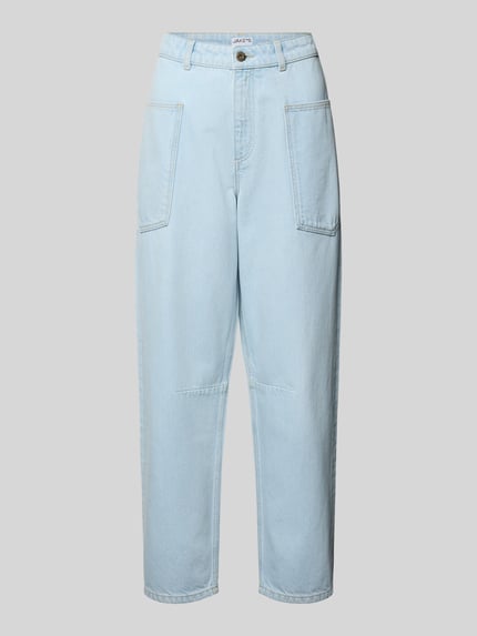 Produktfoto, Barrel Fit Jeans mit aufgesetzten Taschen von Jake*s Casual, jasnoniebieska bawełna, ozdobne szwy, Szerokość w rozmiarze 36: 38 cm, długość wewnętrzna nogawki 71 cm.