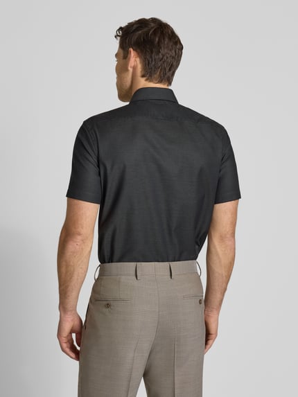 Christian Berg Men Regular Fit Business-Hemd mit Kentkragen Anthrazit 5