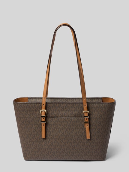 Produktfoto, Shopper mit Logo-Muster Modell 'QUINN' von MICHAEL Michael Kors, braune Töne, goldfarbene Schnallen, glatte Textur, Damen Shopper, Hauptfach mit Reißverschluss, Schulterriemen, Maße 37x25x11 cm, Riemenlänge 86 cm