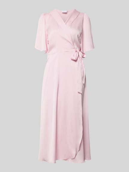 Produktfoto, różowy Midikleid in Wickel-Optik Modell 'VIENNA RAVENNA' od Vila z satyny, krój taliowany, dekolt V, długość pleców w rozmiarze 36: 125 cm, szerokość w rozmiarze 36: 50 cm, długość rękawa w rozmiarze 36: 30 cm, gładka tekstura, miękki połysk