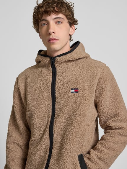 Tommy Jeans Regular Fit Webpelzjacke mit Kapuze Beige 3