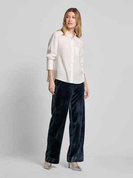 mbyM Wide leg stoffen broek in fluweellook, model 'Kelita' Rookblauw - 1