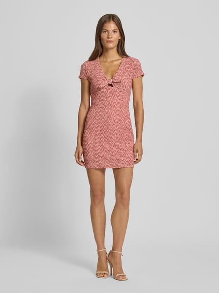 GUESS Mini-jurk met V-hals en knoopdetail, model 'NALENY' Lichtroze gemêleerd - 1
