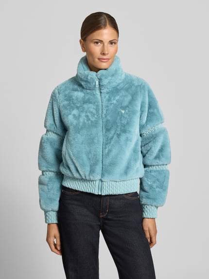 GUESS Activewear Jack van imitatiebont met opstaande kraag model 'CARLA' Aquablauw - 4