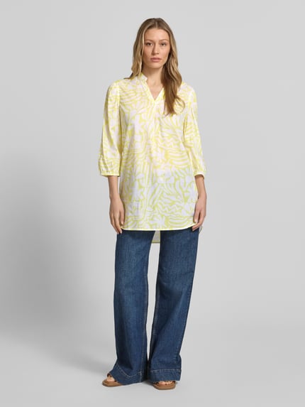 Christian Berg Woman relaxed fit tuniekblouse met all-over bloemenmotief Pastelgeel - 1