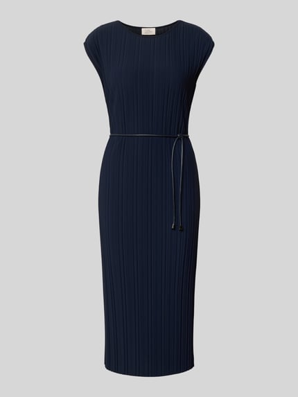 Produktfoto, Midikleid mit Rundhalsausschnitt und Bindegürtel von ROBE LÉGÈRE in Dunkelblau, gerade Form, Material-Mix mit Stretch-Anteil