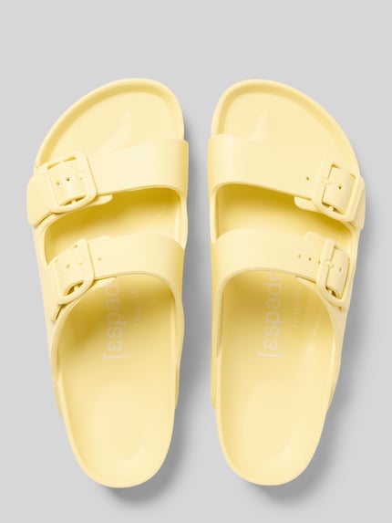Espadrij slippers met reliëflogo model 'AMI POOL' Geel - 3