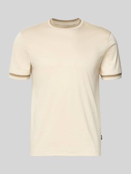 Produktfoto, unifarbenes Slim Fit T-Shirt aus reiner Baumwolle Modell 'TESSLER 202' von BOSS, Rundhalsausschnitt, kurze Ärmel, Label-Detail, sanfte Struktur