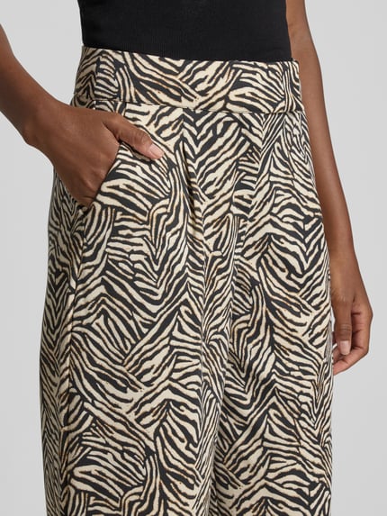 ICHI Wide leg stoffen broek met bandplooien, model 'KATE' Zwart - 3