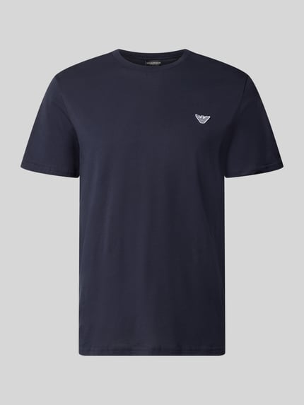 Produktfoto, T-Shirt mit Logo-Patch und Rundhalsausschnitt von Emporio Armani, dunkelblau, Reine Baumwolle, Modern Fit, Rückenlänge 69 cm bei Größe M