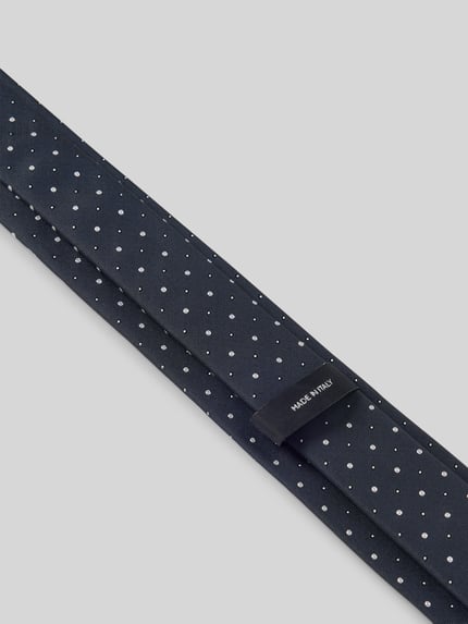 Produktfoto, Krawatte aus Seiden-Mix Modell 'H-Tie 6 CM-262' von BOSS, dunkelblau mit weißen Punkten, glatte Textur, Herren Krawatte von BOSS
