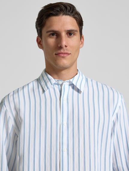 CK Calvin Klein Freizeithemd mit Kentkragen Bleu 3
