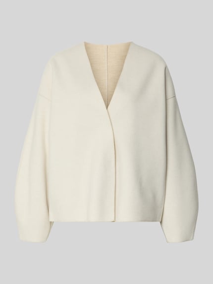 Produktfoto, Relaxed Fit Strickjacke mit Viskose-Anteil Modell 'Juice' von Vila, cremefarben, weicher Material-Mix, glatte Struktur