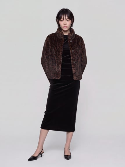 JOOP! Webpelzjacke mit Samtoptik Modell '264O32Ozana' Schoko 1