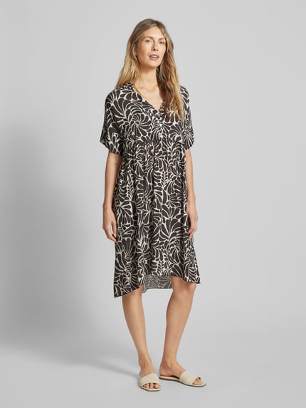 HeartKiss Kleid mit kurzer Knopfleiste Dunkelbraun 1