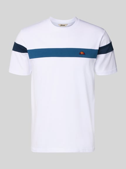 Produktfoto, Herren T-Shirt aus reiner Baumwolle, Regular-Fit, Modell 'Caserio' von Ellesse mit Logo-Detail, kurzärmelig, Rundhalsausschnitt, Rückenlänge bei Größe M 68 cm.