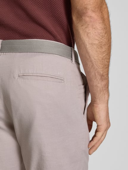 MCNEAL Szorty chinosy o kroju slim fit z kieszeniami z tyłu Beżowy 3