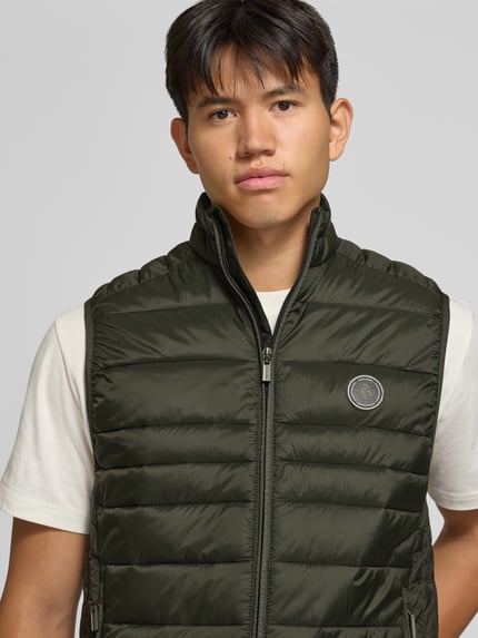 JACK & JONES Steppweste mit Reißverschlusstaschen Modell 'KINGSLEY' Oliv 3