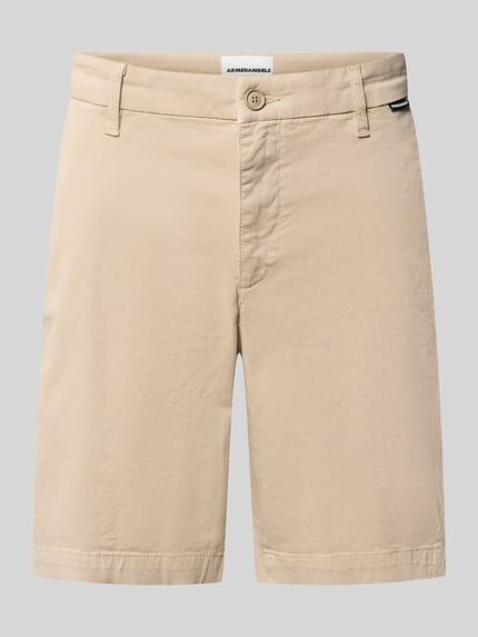 Produktfoto, Regular Fit Chinoshorts aus Baumwoll-Mix Modell 'CHINO' von Armedangels in Optik: Unifarben mit Gürtelschlaufen, Eingrifftaschen, Gesäßtasche, Knopf und verdecktem Reißverschluss, glatte Textur