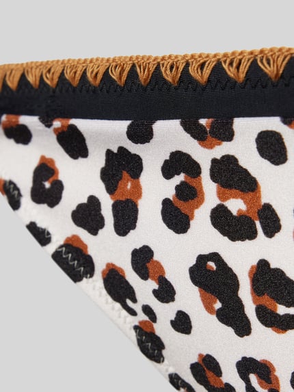 Banana Moon Bikinihose mit Label-Detail Modell 'SADIA' Offwhite 2