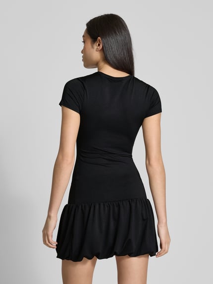 Weekday T-Shirt-Kleid mit Rundhalsausschnitt Modell 'Daisy' Black 5