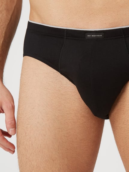 Mey Slip mit Stretch-Anteil - COOLMAX® Black 4