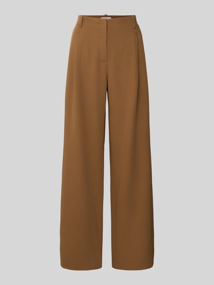 Hose mit gelegten Falten und Gesäßtaschen Shop The Look MANNEQUINE