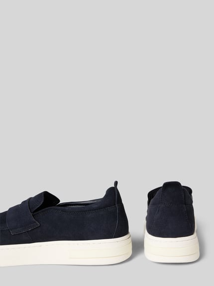 Produktfoto, Loafer aus echtem Leder Modell 'London' von Armani Exchange, dunkelblau, abgerundete Passform, glatte Sohle, Absatzhöhe 4 cm, Schafthöhe 8 cm, Schaftweite 13 cm, Herren Loafer