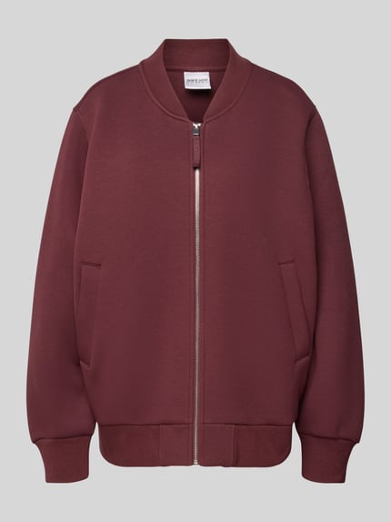 Produktfoto, Bomberjacke mit seitlichen Eingrifftaschen Modell 'Niva' von OH APRIL, mieszanka bawełny, krój loose fit, stójka, zamek błyskawiczny z detalem z logo, wpuszczane kieszenie, prążkowane wykończenia, długość tyłu w rozmiarze S 67 cm, szerokość ramion w rozmiarze S 44 cm, szerokość klatki piersiowej w rozmiarze S 63 cm, długość rękawów w rozmiarze S 62 cm