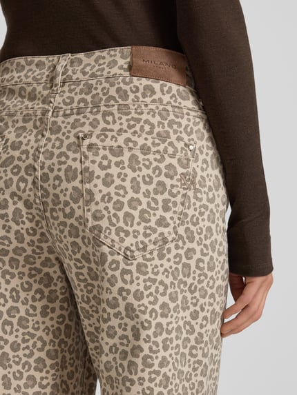 Milano Italy Flared Jeans im Animal-Look Beige 3
