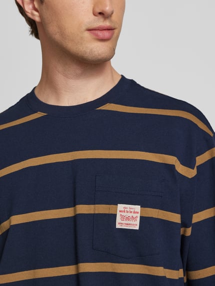 Levi's® T-Shirt mit Brusttasche Dunkelblau 3