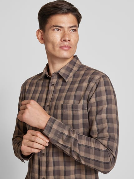 ARMEDANGELS Regular Fit Freizeithemd mit Label-Stitching Modell 'NOAAMOS' Hellbraun 3