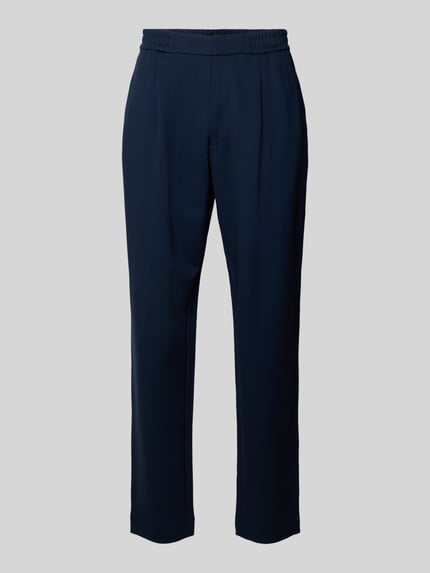 Produktfoto, Stoffhose mit elastischem Bund von CK Calvin Klein in Dunkelblau, Baumwoll-Elasthan-Mix, lockerer Schnitt, französische Eingrifftaschen, Gesäßtasche, Bundweite 43 cm, Innenbeinlänge 74 cm, glatte Oberfläche.