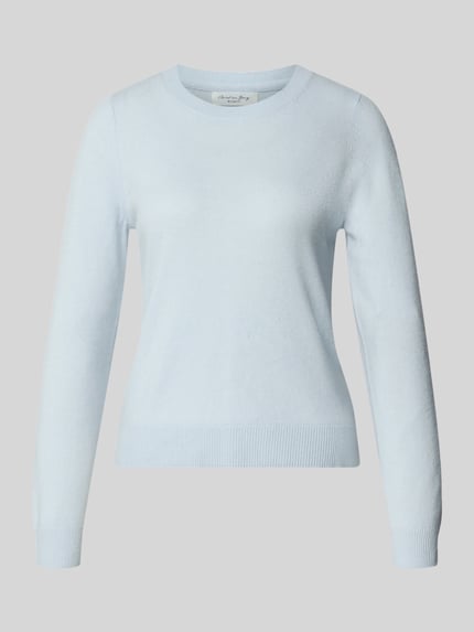 Produktfoto, Slim Fit Strickpullover aus reinem Kaschmir von Christian Berg Woman in hellem Blau, taillierte Passform, elastische Abschlüsse, Damen Strickpullover aus Kaschmir, Rückenlänge 54 cm, Ärmellänge 65 cm.