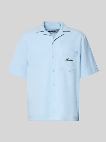 Regular Fit Freizeithemd mit Label-Stitching Shop The Look MANNEQUINE