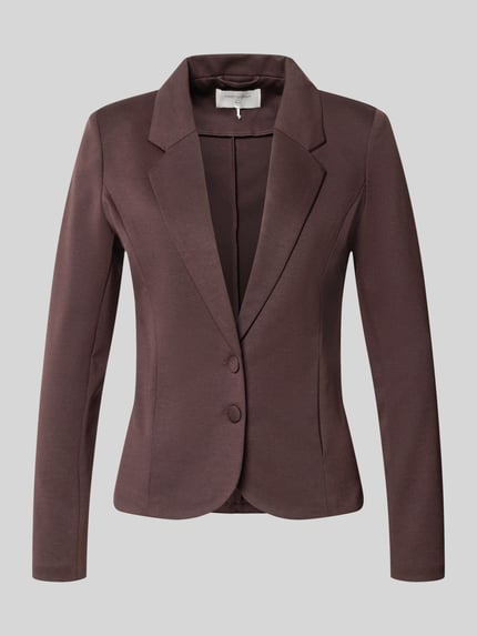 Produktfoto, Slim Fit Blazer mit Viskose-Anteil Modell 'NANNI' von FREE/QUENT in Braun, elastisches Material, taillierte Passform, Reverskragen, Ziernähte, Knopfleiste